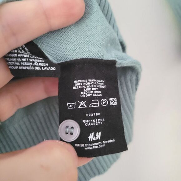 H&M Light Blue V-neck Henley Sweater S - Picture 5 of 7